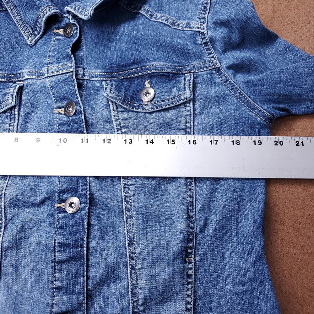Wrangler Denim Trucker Jacket Women M Blue Fitted Pockets Buttons Retro Cowgirl - Picture 4 of 11